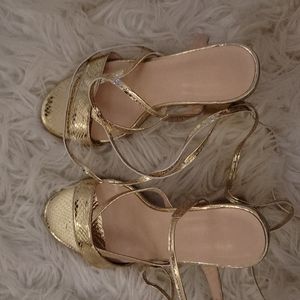 Metallic patterns worn once